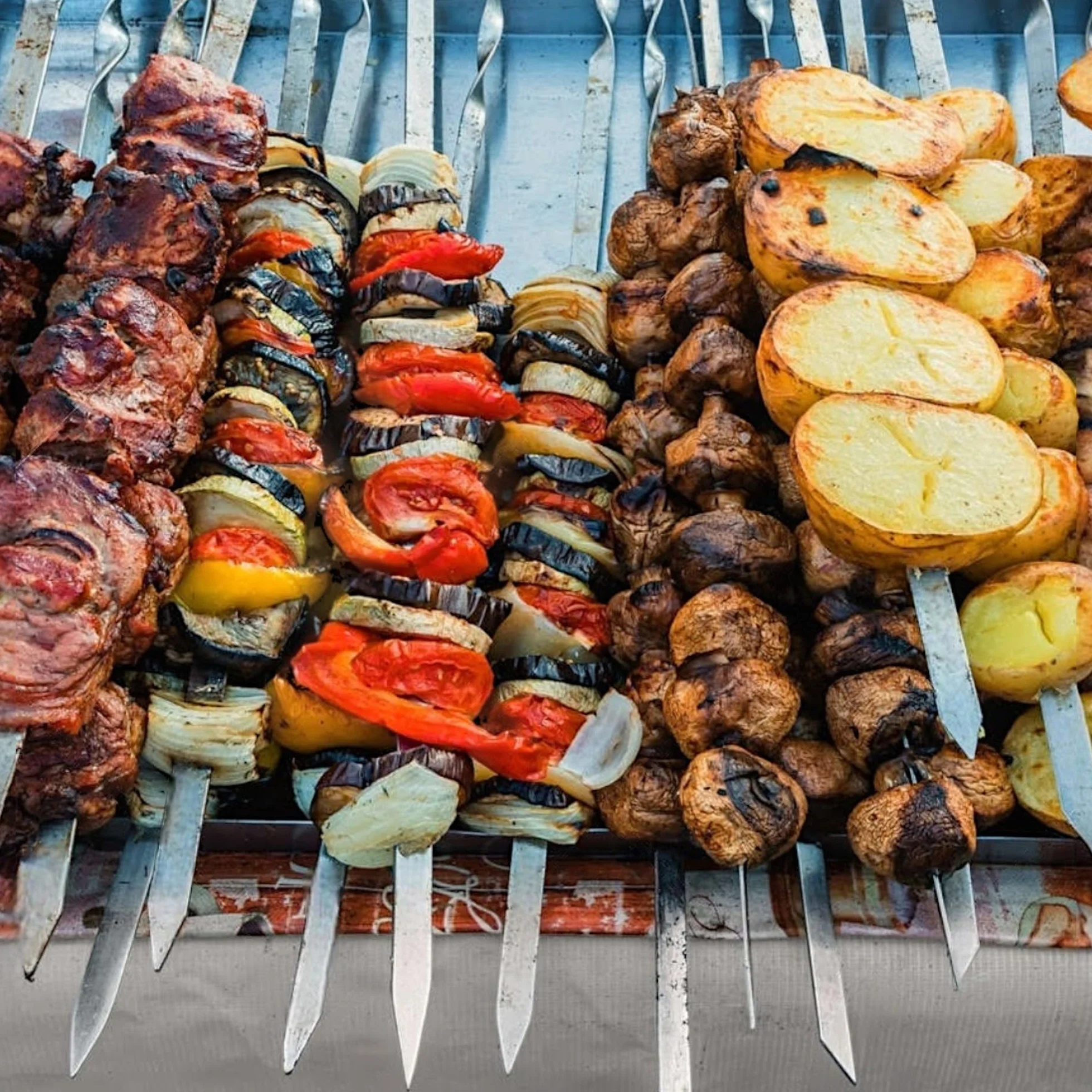Spiedini per barbecue professionali in acciaio inossidabile, extra larghi: 1 cm e extra resistenti con spessore di 2 mm (20 pezzi, 60 cm) spiedini per carne, spiedini per shashlik, spiedini per mangal