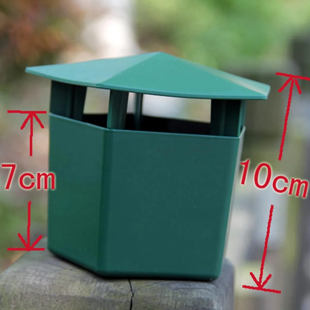 16 Trappole per Lumache Ecologiche con Birra – Cattura Lumache e Chiocciole, Sicure per Bambini e Animali Domestici, Plastica Resistente per Giardino Orto Fiori