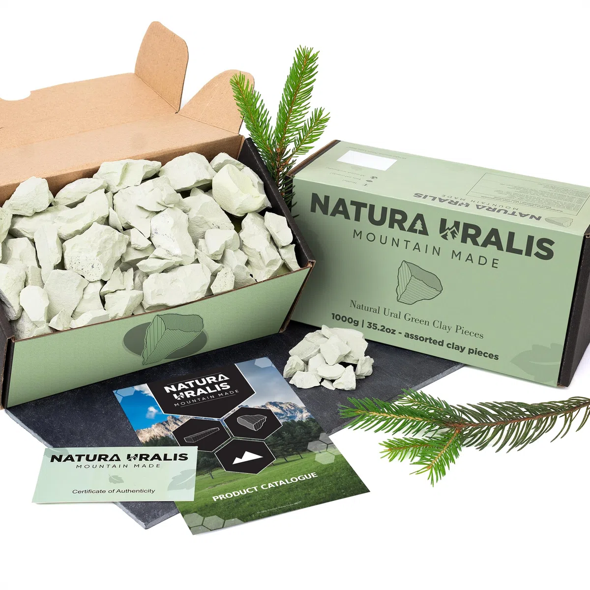 Natura Uralis Argilla Verde Degli Urali | 1000g di Argilla Verde Naturale, Verde Pastello e Verdeggiante - Incredibile Croccantezza, Appagante Consistenza Terrosa, Vellutata e Solida, Sensazione ASMR
